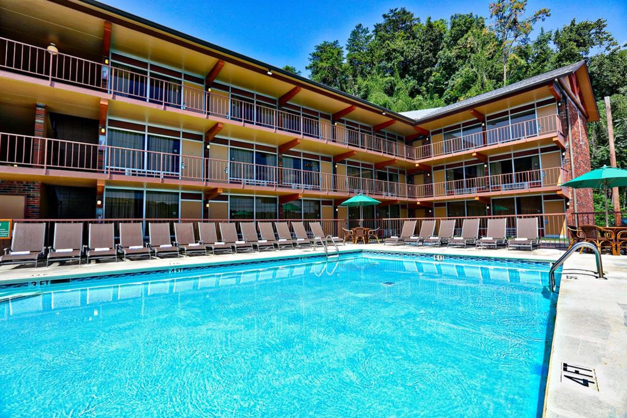 Wild Bear Inn Pigeon Forge Exterior foto
