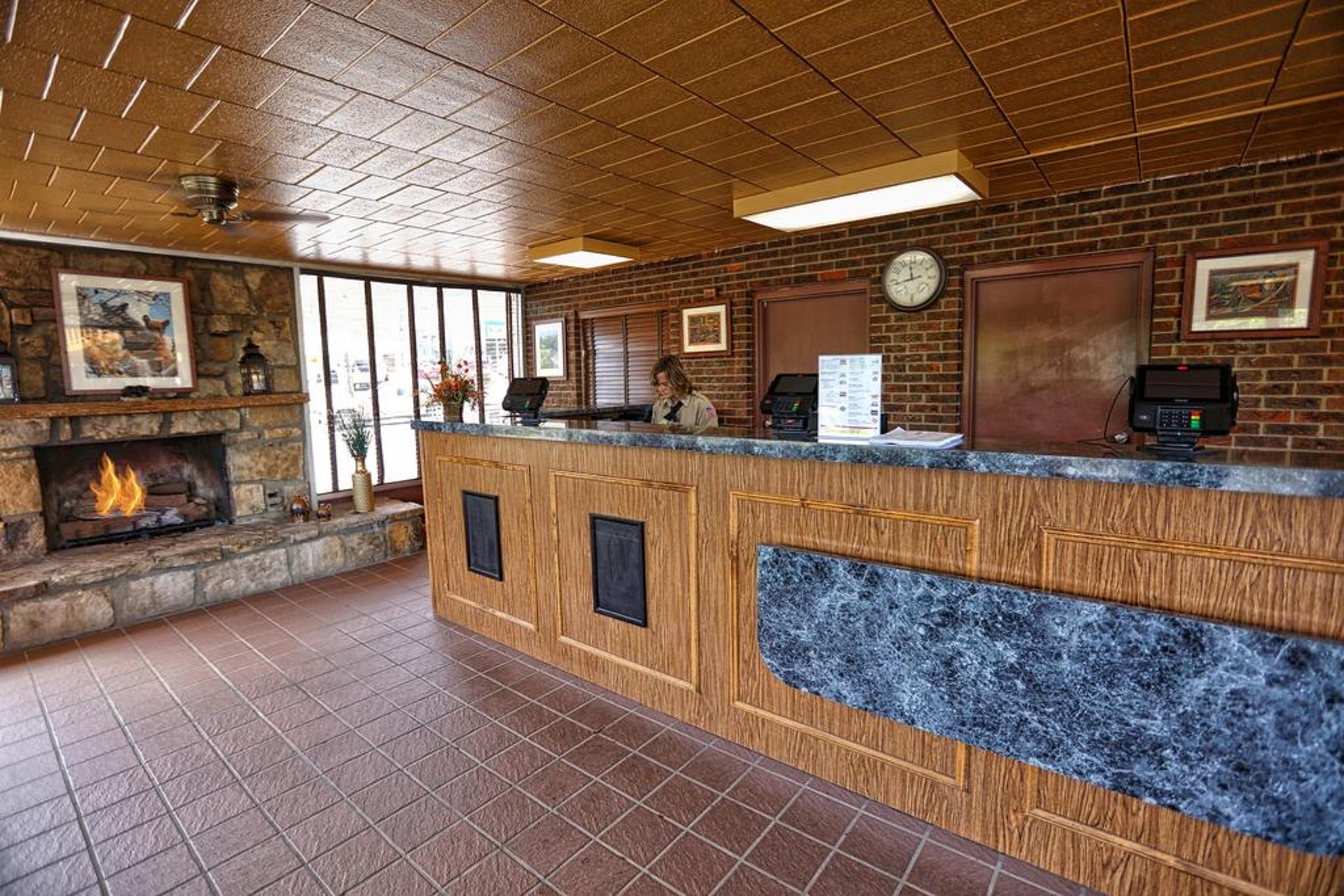 Wild Bear Inn Pigeon Forge Exterior foto